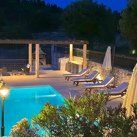 Private Gelia, With Panoramic 180 Degrees Sea View! 빌라 *